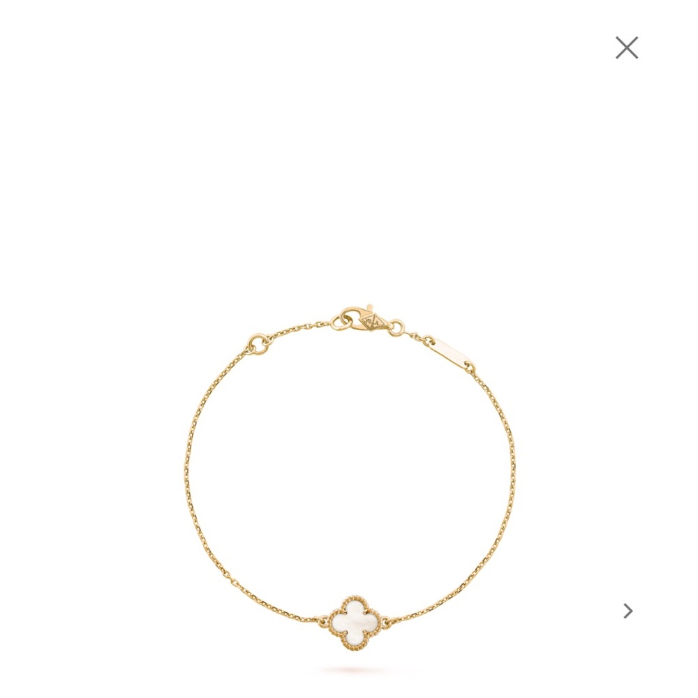 Van Cleef Sweet Alhambra bracelet
